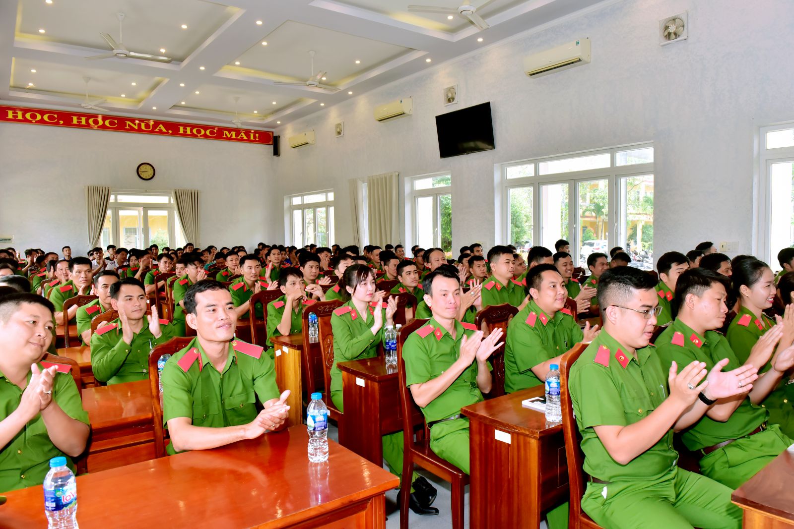 TRƯỜNG ĐẠI HỌC CẢNH SÁT NHÂN DÂN